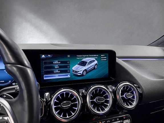 Mercedes-Benz EQA300 23 of 30