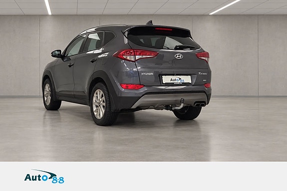 Hyundai Tucson 4 of 30