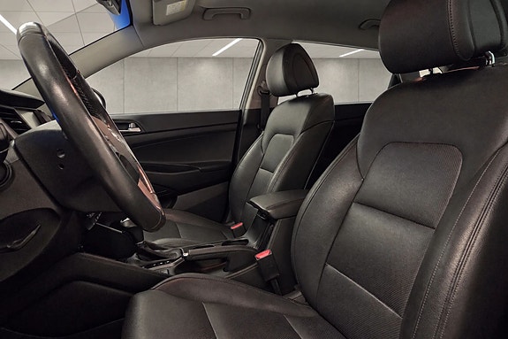 Hyundai Tucson 16 of 30
