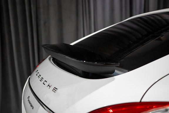Porsche Panamera 17 of 30