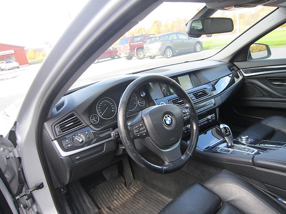 BMW 520d 5 of 9