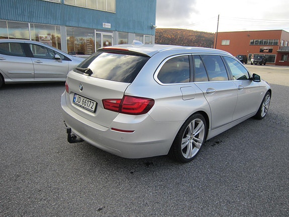 BMW 520d 3 of 9