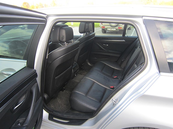 BMW 520d 7 of 9