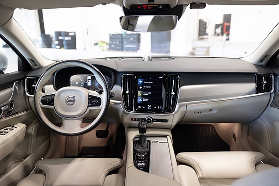 Volvo V90 10 of 20