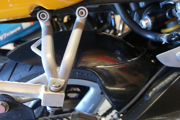 Triumph TT 600 9 of 25