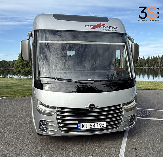Carthago E-Liner 53 L | 177HK | 9 trinns Automat | Fullspekket toppmodell | Solcelle | Hydrauliske støtteben | Toaletttank | m.m. 3 of 30