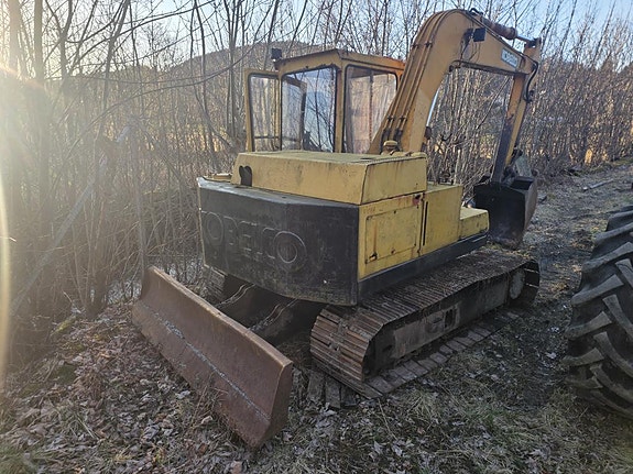 Kobelco K903a beltegraver 2 of 15