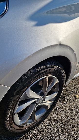 Peugeot 208 7 of 24