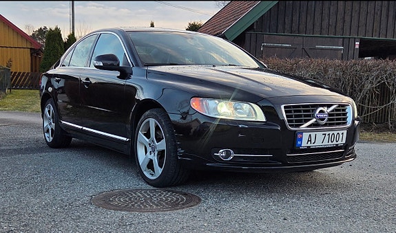 Volvo S80 10 of 17