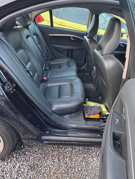 Volvo S80 9 of 17