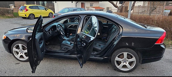 Volvo S80 13 of 17