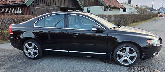 Volvo S80 17 of 17