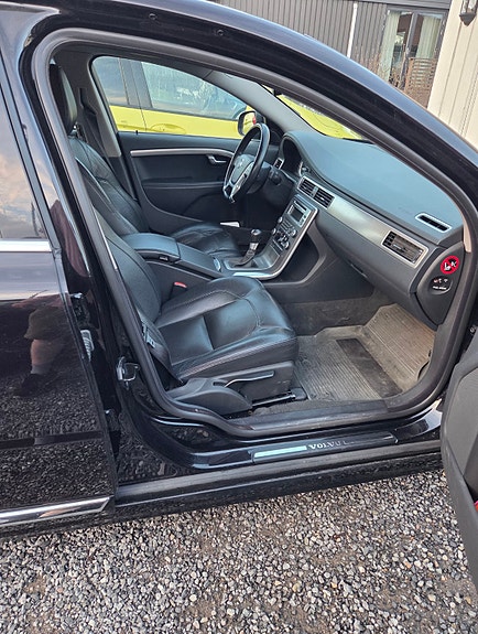 Volvo S80 8 of 17