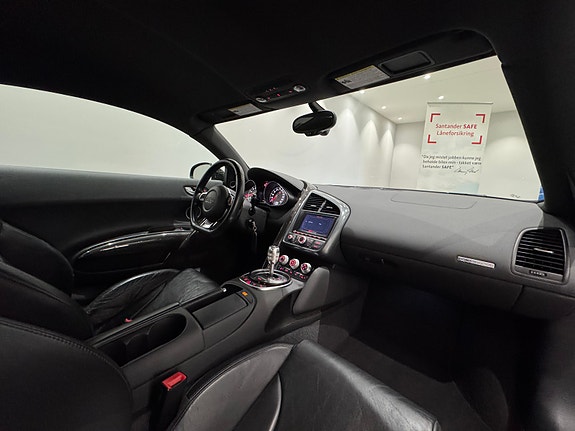 Audi R8 11 of 26