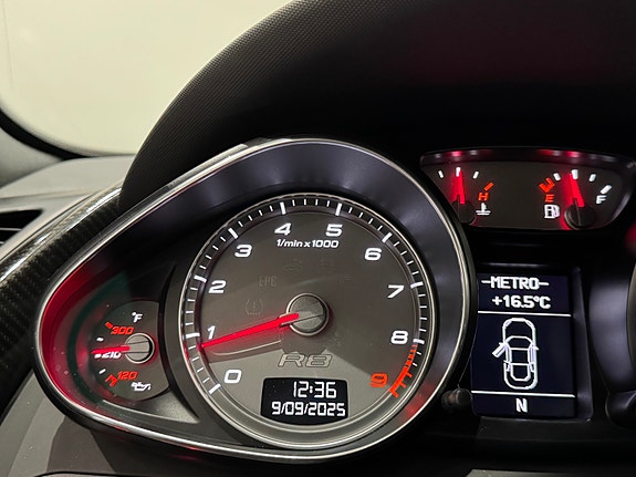 Audi R8 19 of 26