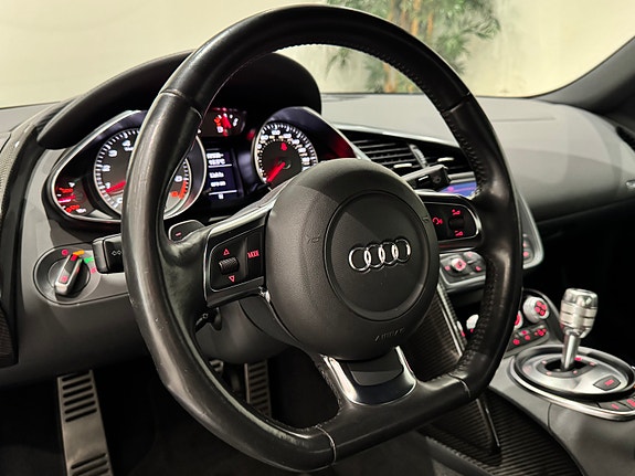 Audi R8 12 of 26