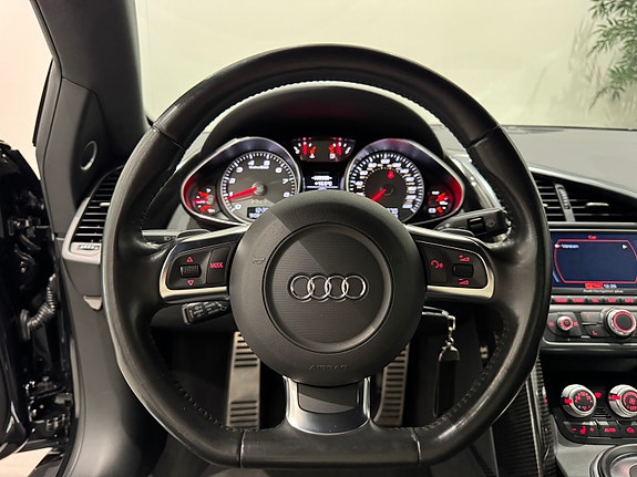 Audi R8 13 of 26