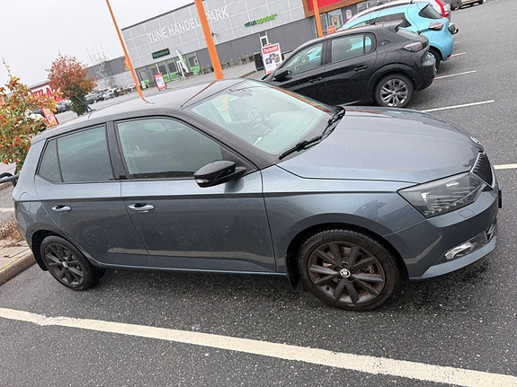 Skoda Fabia 2 of 30