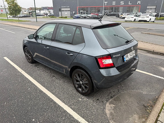 Skoda Fabia 6 of 30