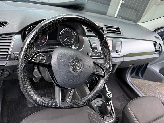 Skoda Fabia 18 of 30
