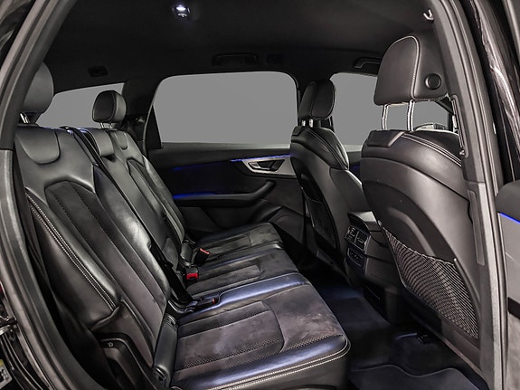 Audi Q7 24 of 30