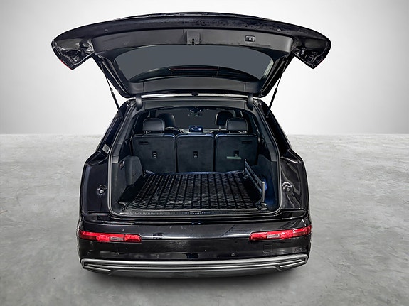 Audi Q7 26 of 30