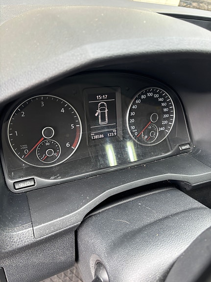 Volkswagen Caddy 7 of 8