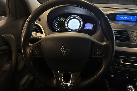 Renault Megane 14 of 17
