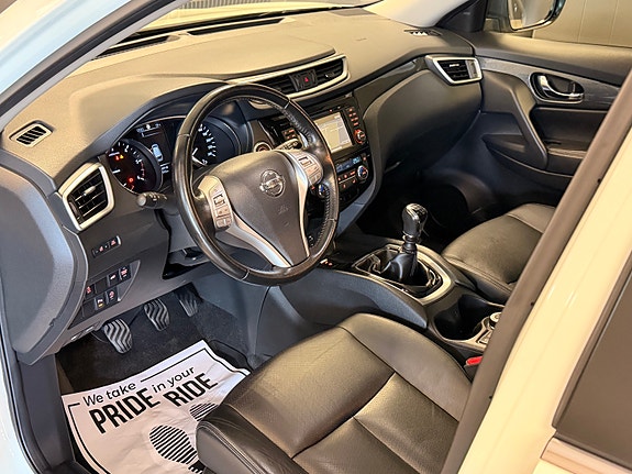 Nissan X-Trail 8 of 23