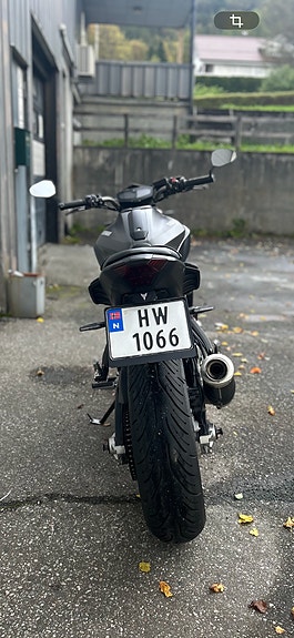 Yamaha MT-07 6 of 7
