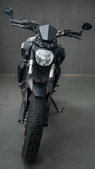 Yamaha MT-07 5 of 7