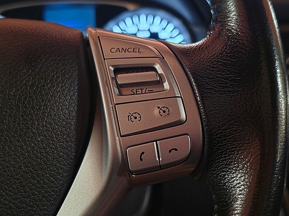 Nissan X-Trail 24 of 30