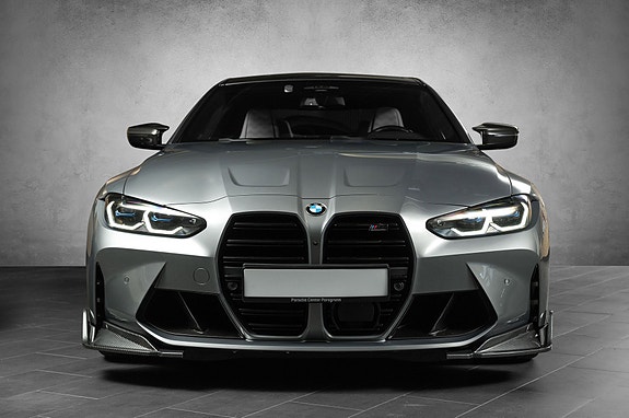 BMW M4 2 of 30