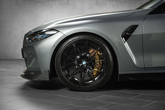 BMW M4 15 of 30