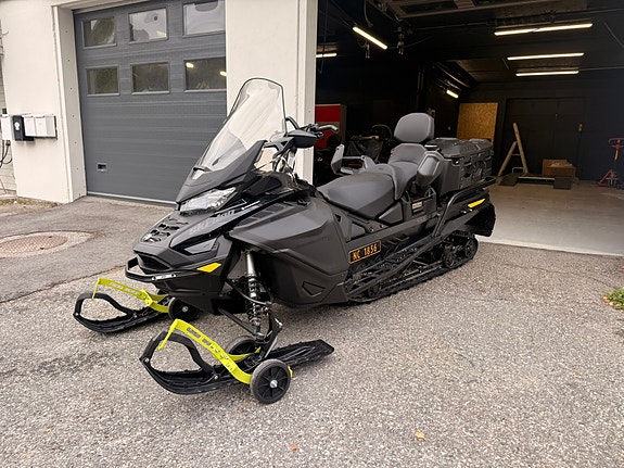 Ski-doo Expedition SE 900 ACE Turbo "kun 70 mil"