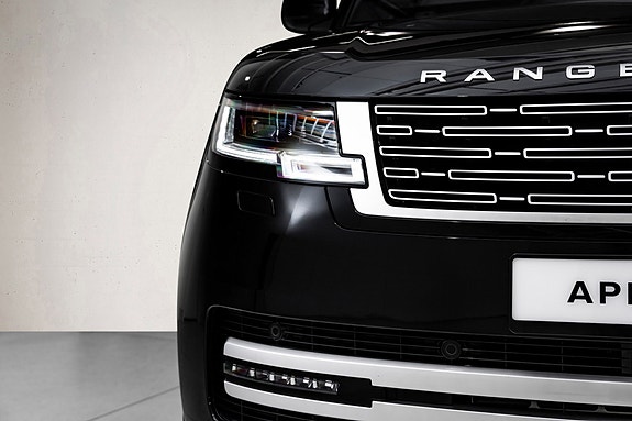 Land Rover Range Rover 5 of 30
