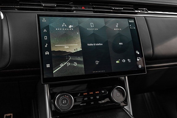 Land Rover Range Rover 30 of 30
