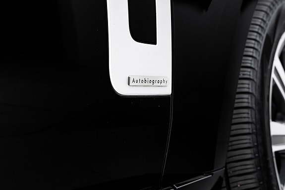 Land Rover Range Rover 13 of 30