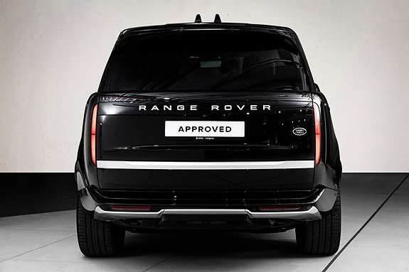 Land Rover Range Rover 9 of 30