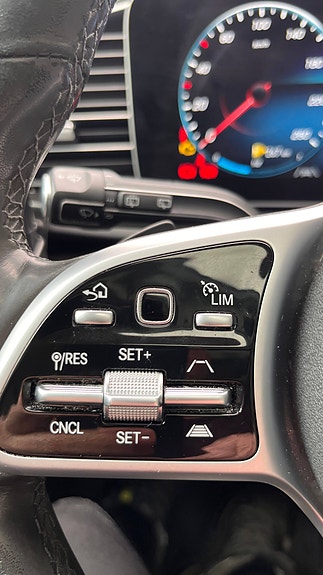Mercedes-Benz GLE350 de 7 of 30