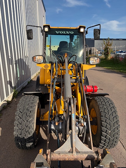 Volvo L25F / AC / Lastsämpning / Motorvärmare 3 of 6