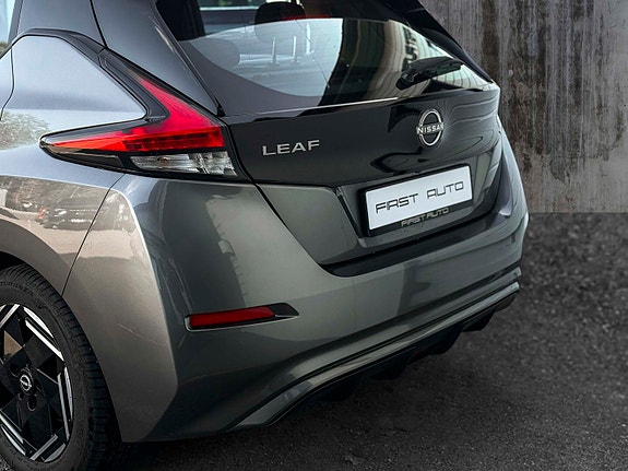 Nissan Leaf 6 of 19