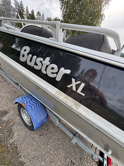 Buster XL 2009 m/Yamaha 100 hk 4 of 14