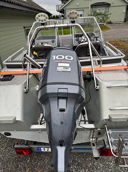 Buster XL 2009 m/Yamaha 100 hk 10 of 14