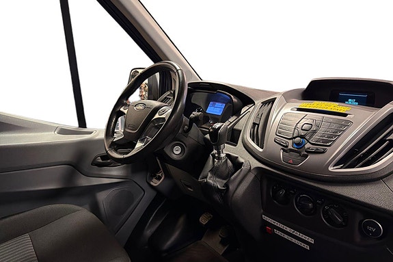 Ford Transit 13 of 27