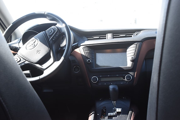 Toyota Avensis 21 of 22