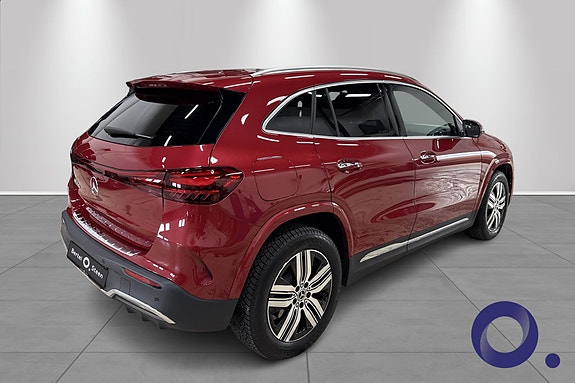 Mercedes-Benz EQA250 8 of 23