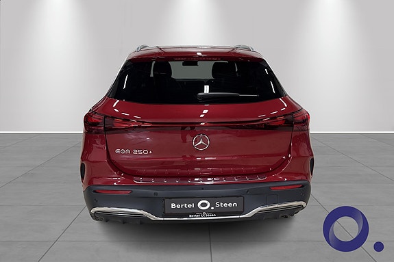 Mercedes-Benz EQA250 6 of 23