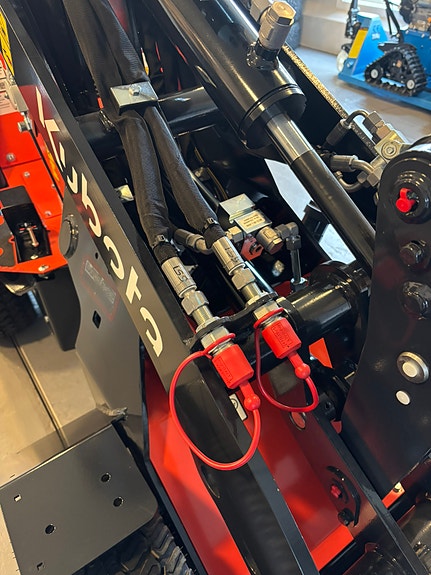 Kubota RT100-2 18 of 25