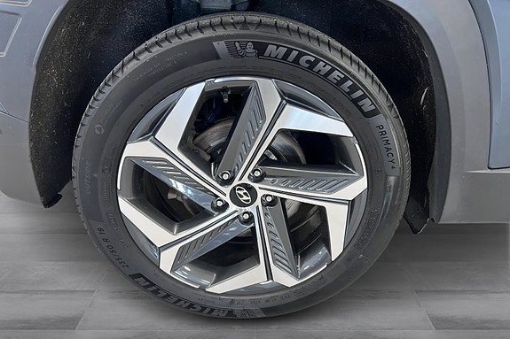 Hyundai Tucson 24 of 27